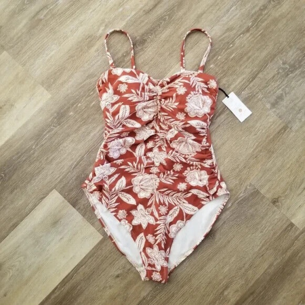 NWT shade and shore, swimming suit